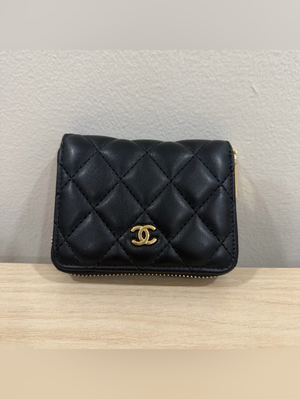 Chanel Classic zipped Coin Purse Black